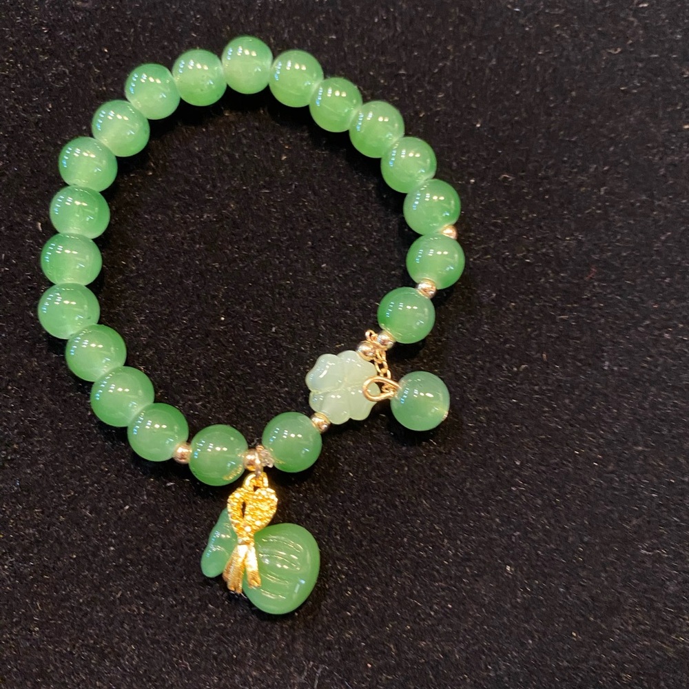 Green Beaded Bracelet with Gold Accents